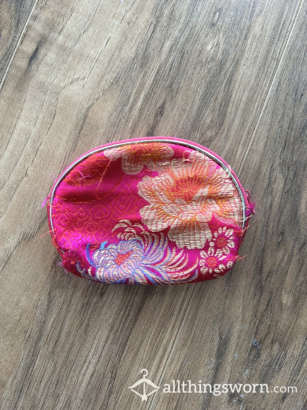 Authentic Chinese SilkSatin Embroidery Coin Lipstick Purse 💗