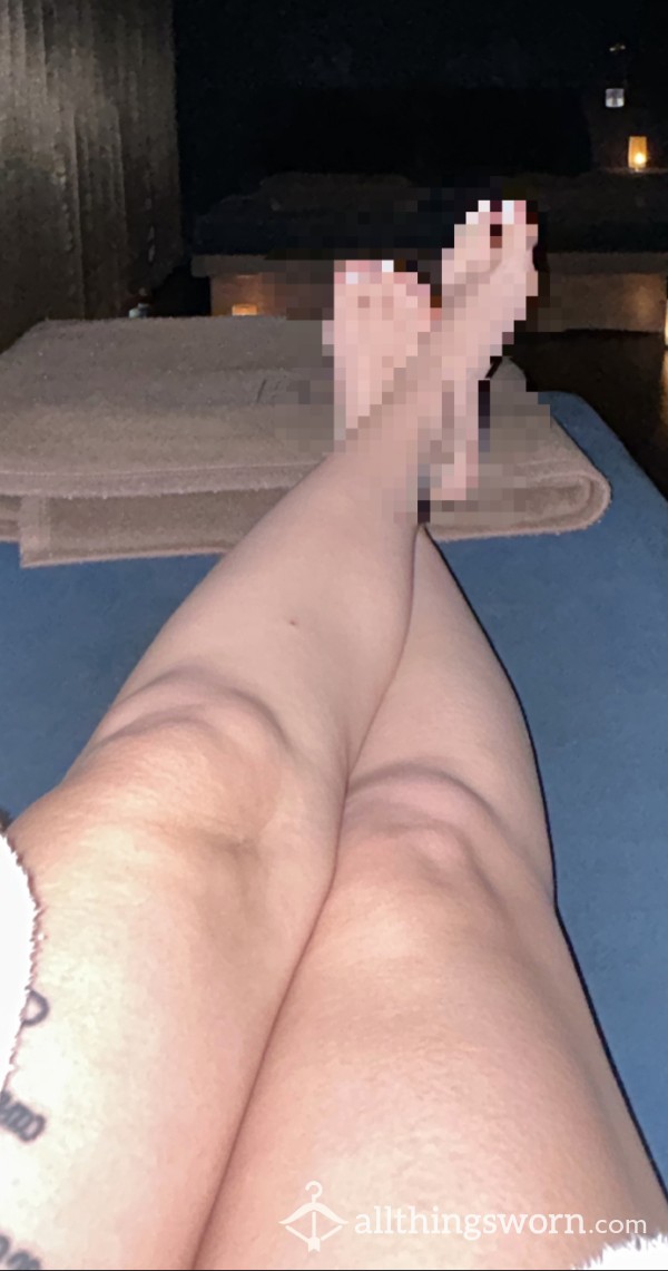 Various Pictures Of My Pretty Feet At Luxury Spa Day 🦶🏻White Toes Gel Pedi