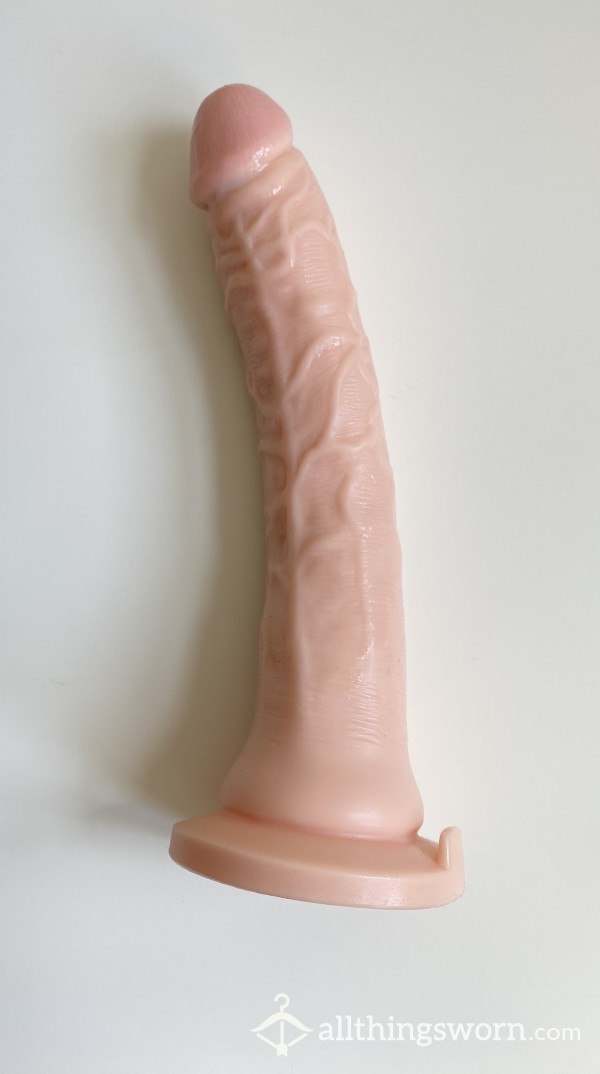Realistic Suction Cup Dildo Covered In My Creamy Cum 😈💦💦