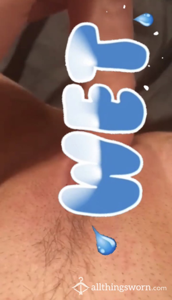 Watch Me Fuck My Wet Creamy Pussy With A Realistic Dildo 💦👅