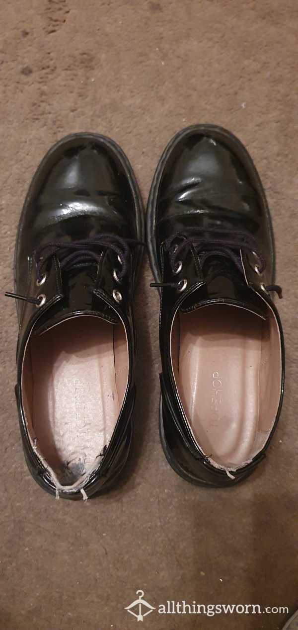 10 Years Of Wear! Uniform Shoes Worn At School And Work