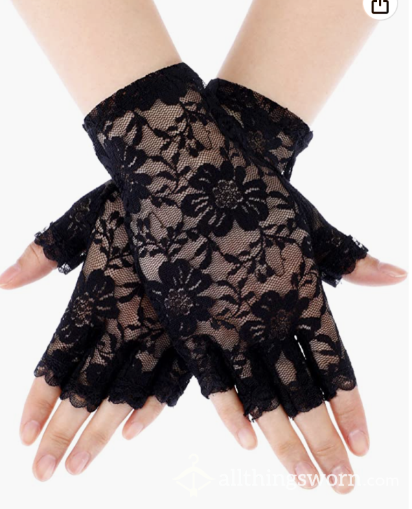 15$ Black Lace Gloves!  Xx ;)  Add-Ons Available And Encouraged ;) Xx