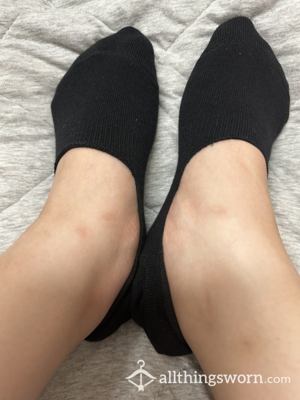 15$ Black No Show Socks Worn For A Day Or More