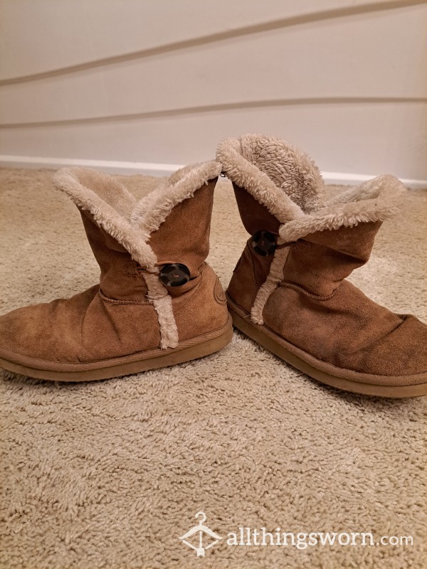 15 Year Old , Fleece Lined American Eagle Boots 👢