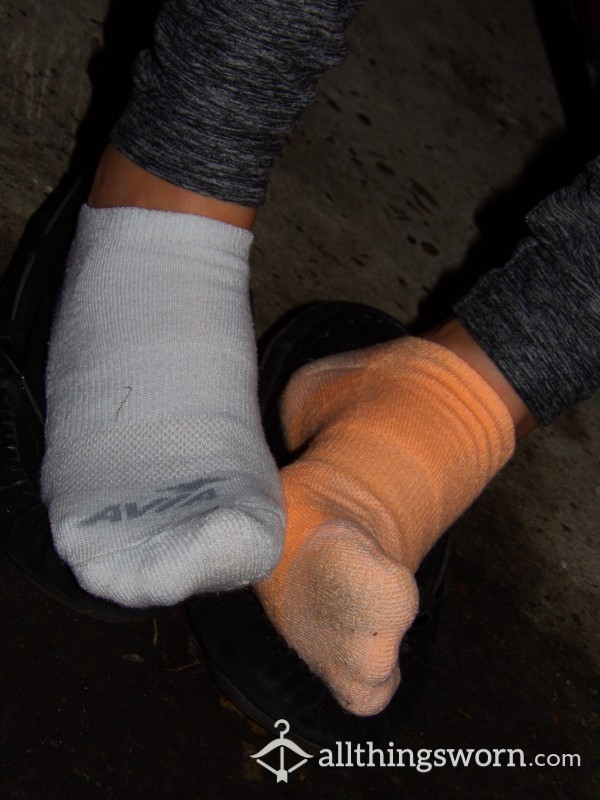 2-Day Worn Mismatched Avia Ankle Socks