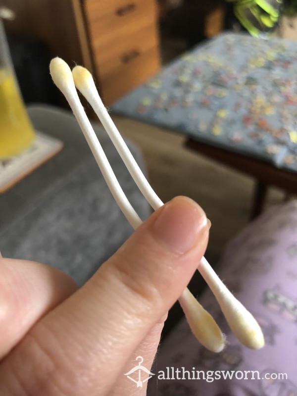 2 Used Q-Tips