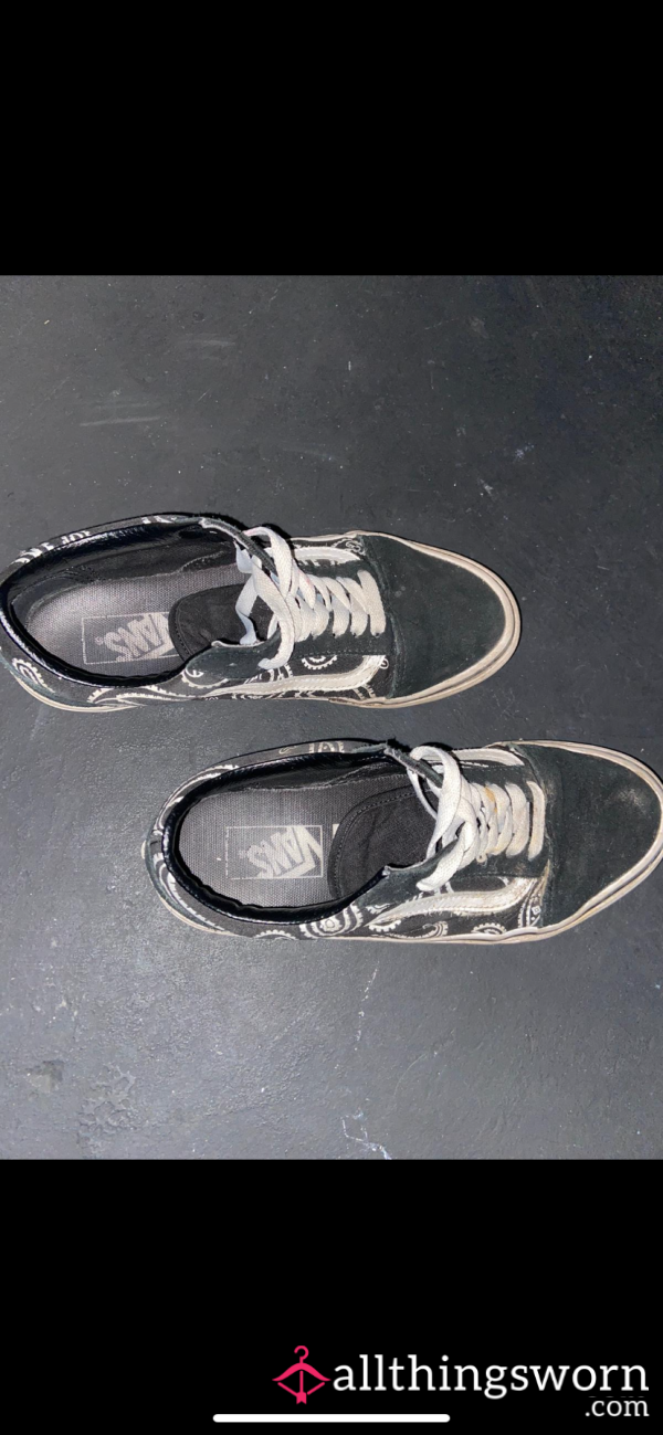 2 Year Old Black And White Vans