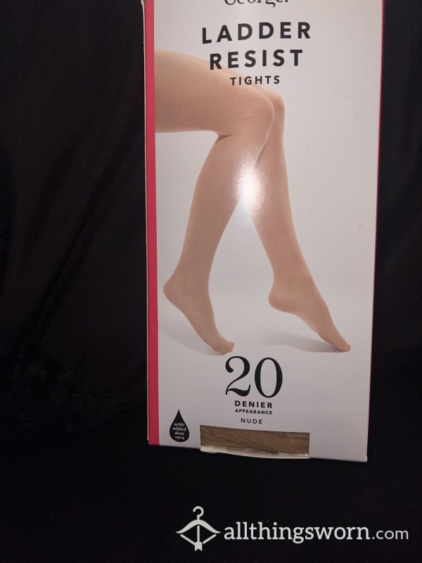 20 Denier Nude Tights For Wears