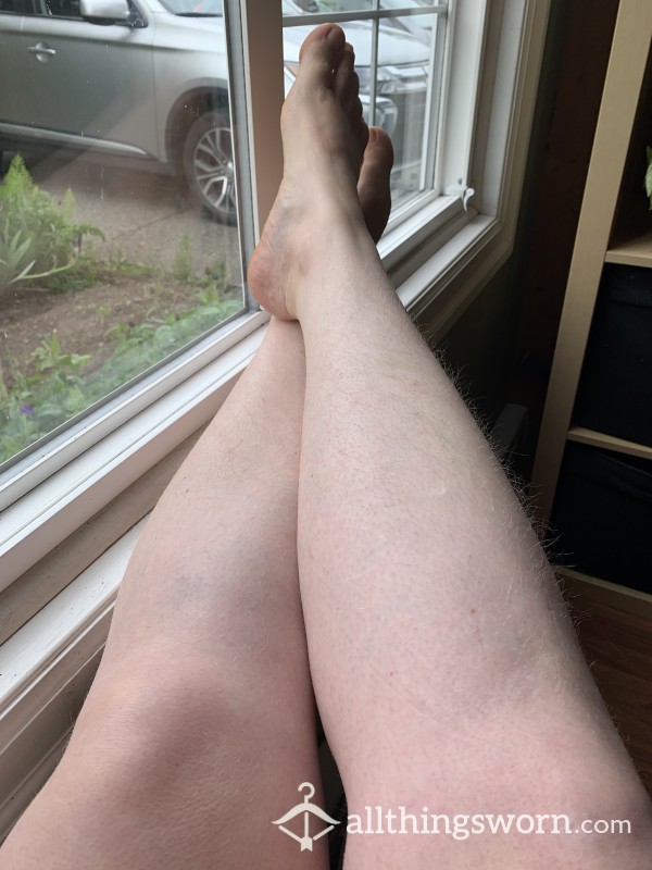 20 Min Video Of Shaving My Legs