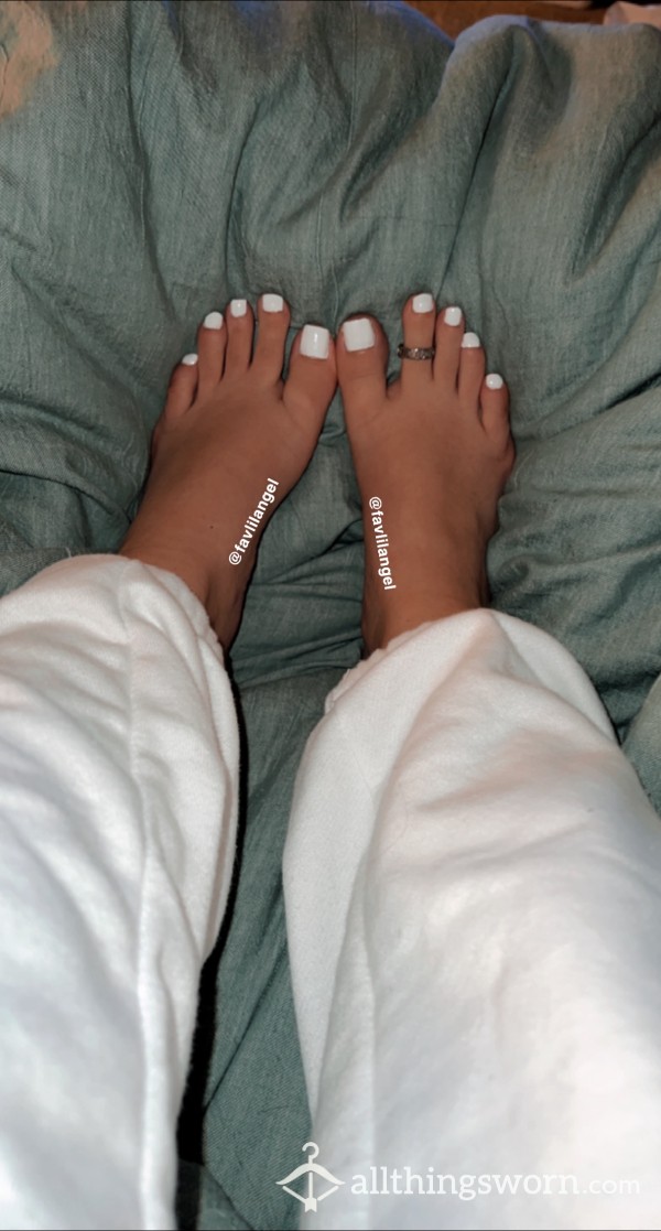 10 White Toe/feet Pics 🤍🦶🏻