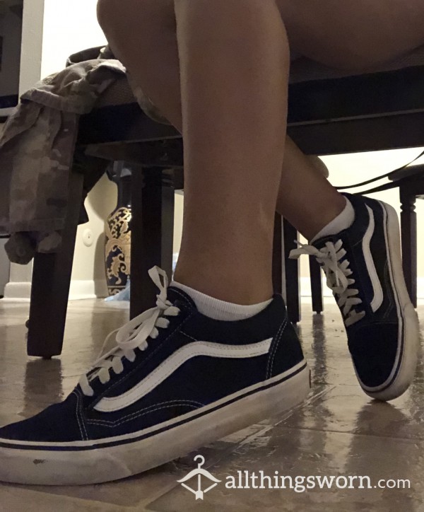 3-4 Years Old Black And White Vans