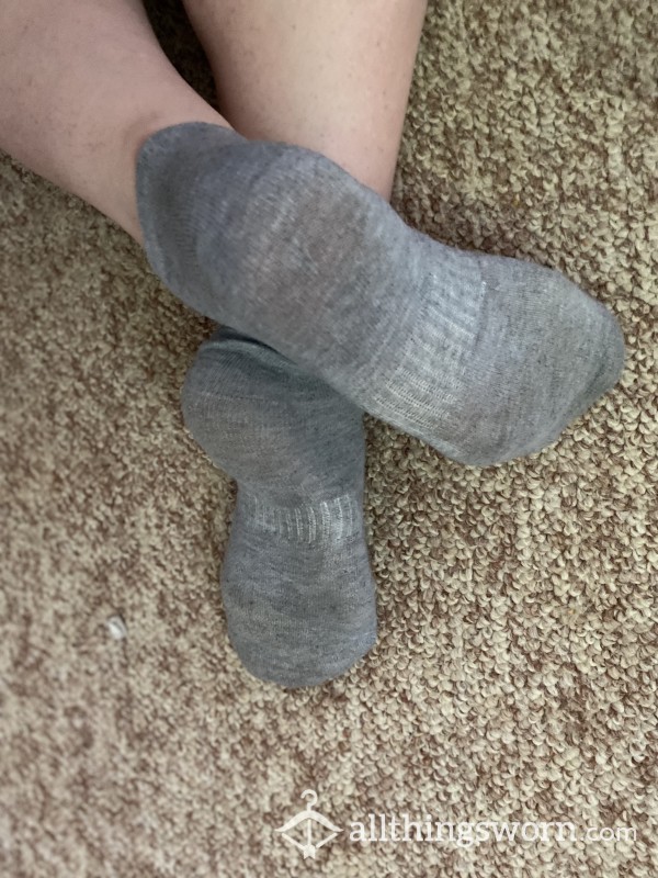 24 Hour Random Sock Wear With Daily P.O.W. Pics, You Pick How Many Days Worn, $10 Per 24 Hours