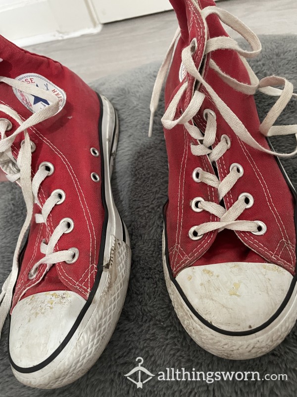 3 Year Old Very Well Worn Converse