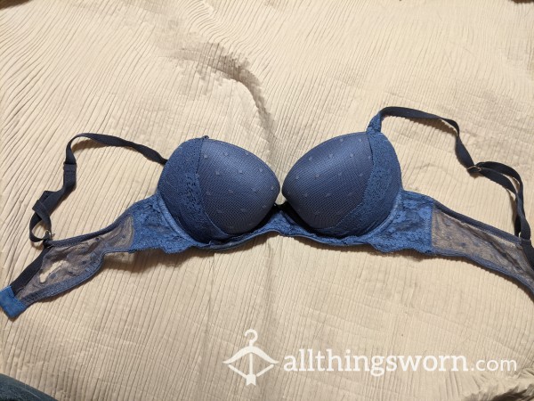 🧺📸💗32B 💗Blue💗 Aerie 💗Bra With Polka Dots And Floral Lace💗Used To Wear In Highschool💗