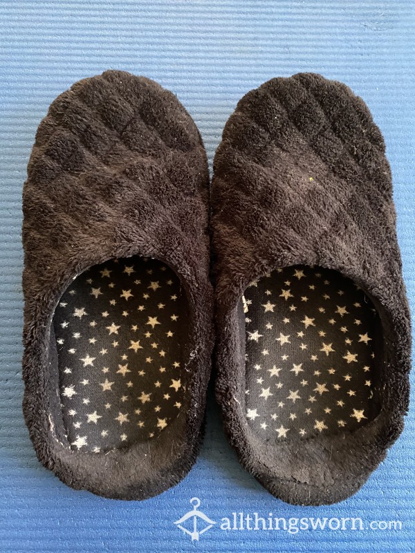 4 Year Old Black Slippers