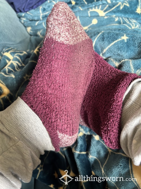 48hr Purple Fluffy Socks