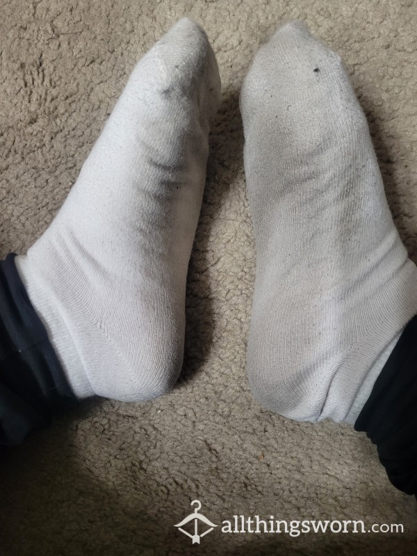 7 Day Wear- White Thin Cotton Ankle Socks