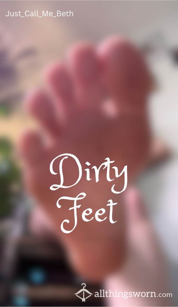 5 Pics | POV: At My Feet | Dirty Soles And Toes