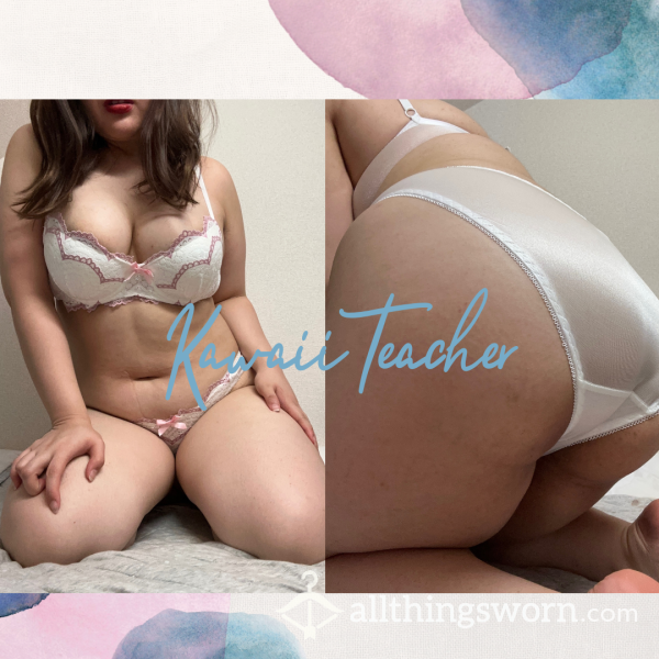 🌷SOLD🌷 50$ White And Pink Lingerie Worn For A Day Or More