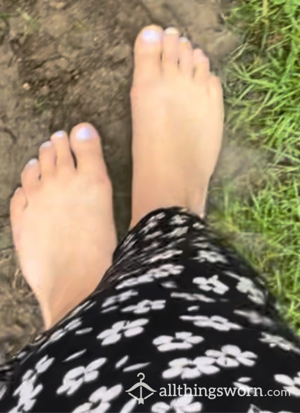 6 Mins- Lick And Clean My Dirty, Muddy Feet, You Are My Foot Slave Now 🦶