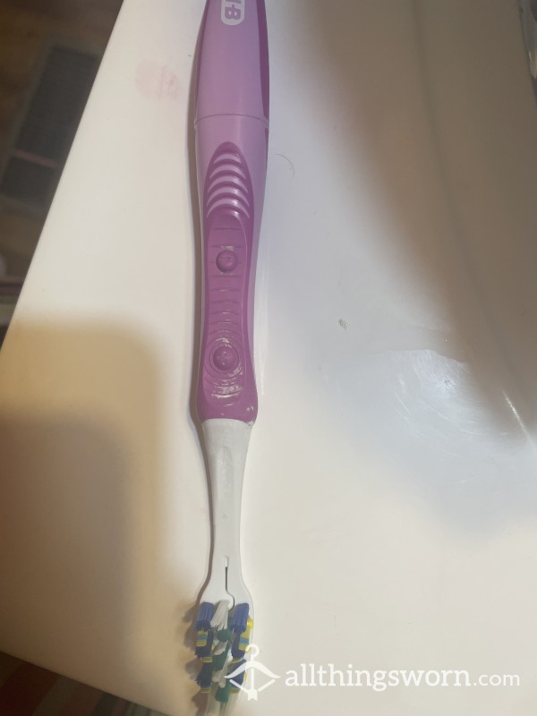 6 Month Old Dirty Electric Toothbrush