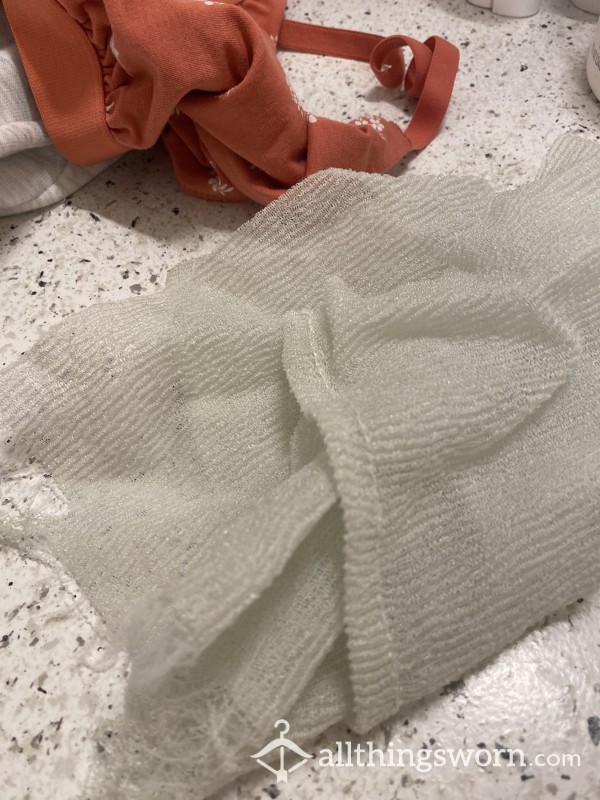 6 Month Old Exfoliating Cloth