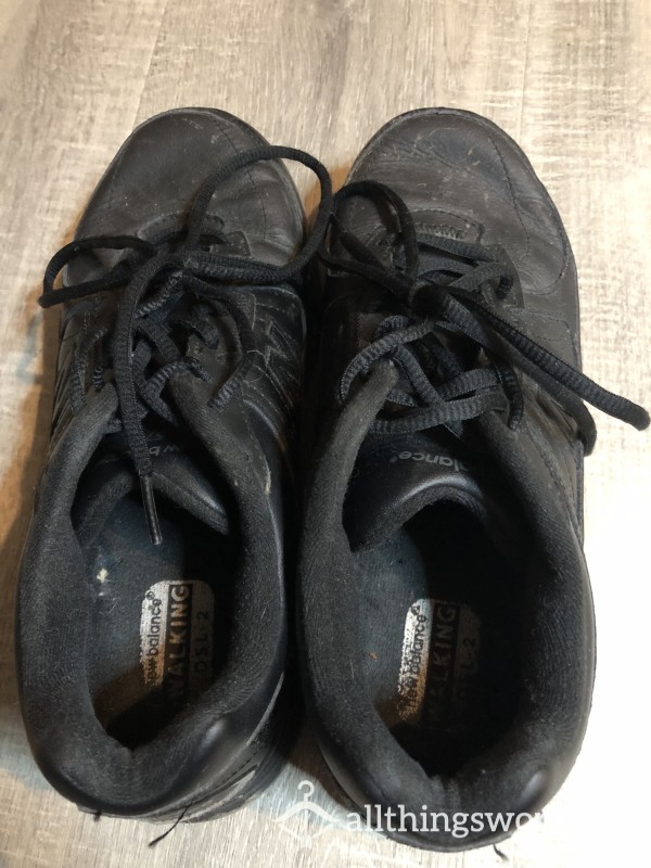 Very Old Black Trainers (New Balance) From USA Size 9 US