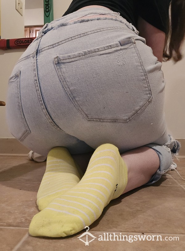 A Big Dill Yellow Socks