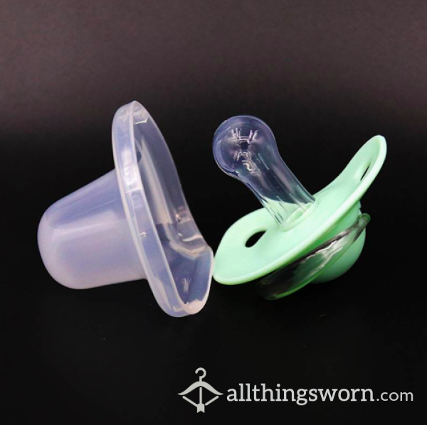 A Pacifier That Can Go Anywhere You Want!