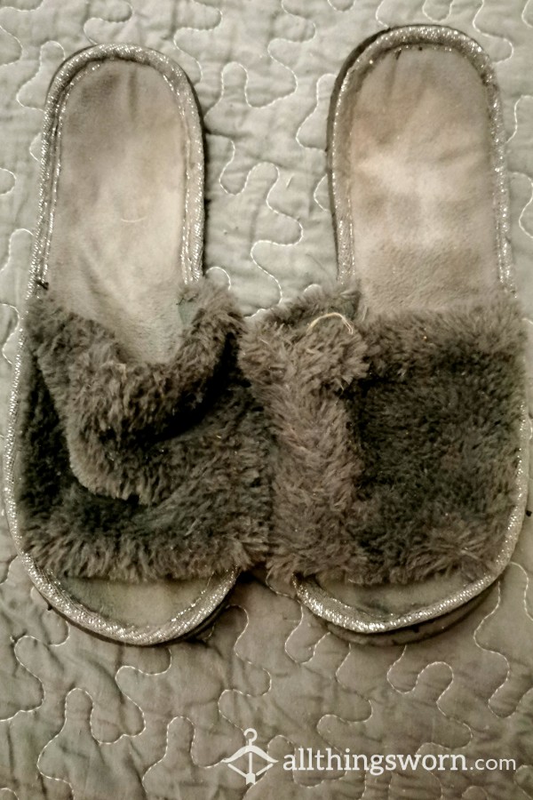 Absolutely Wrecked Grey Stinking Fluffy Slippers. Buy Them Now Before They Go To The Bin. So Smelly😭😭😭