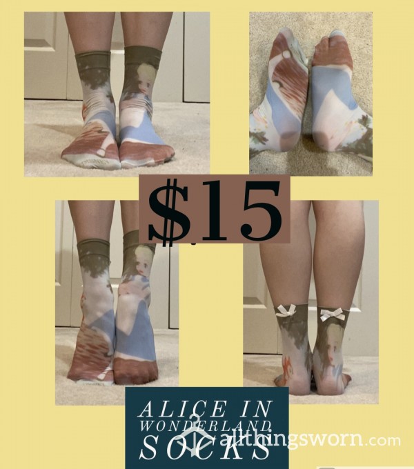 Alice In Wonderland Socks