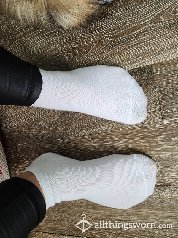 All White Ankle Socks