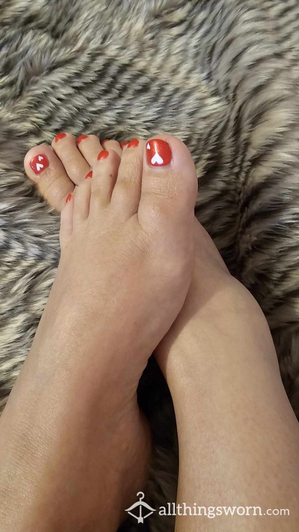 🥵🥵Amazing Foot Fetish Pics, Some With Heels As Well 👠🥵🥵💦💦