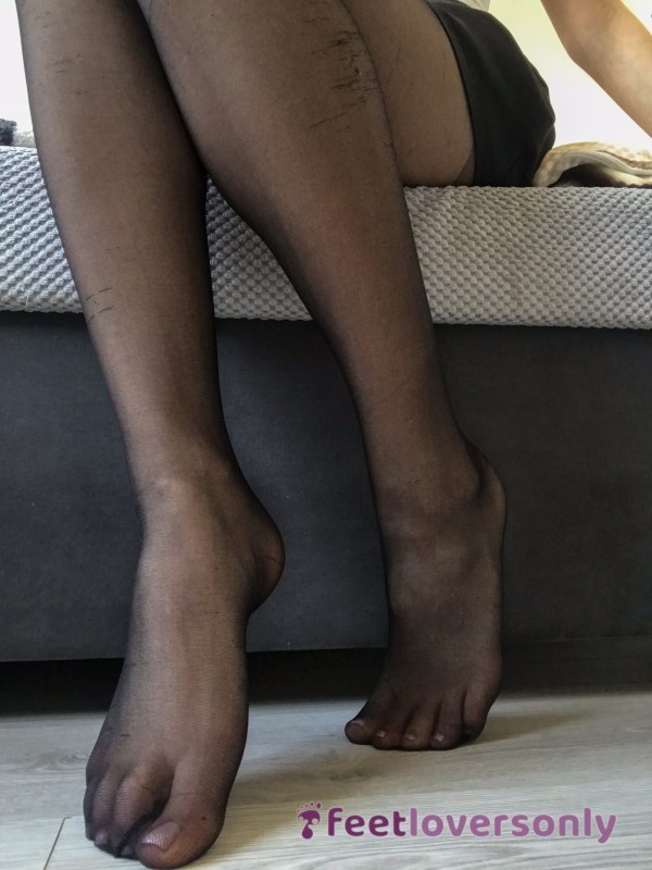 Amazing Smelling 👃🏻💦 And Worn Black Tights 💋, Worn For 3 Days 🥵 If You Are Interested Write To Me 🥰