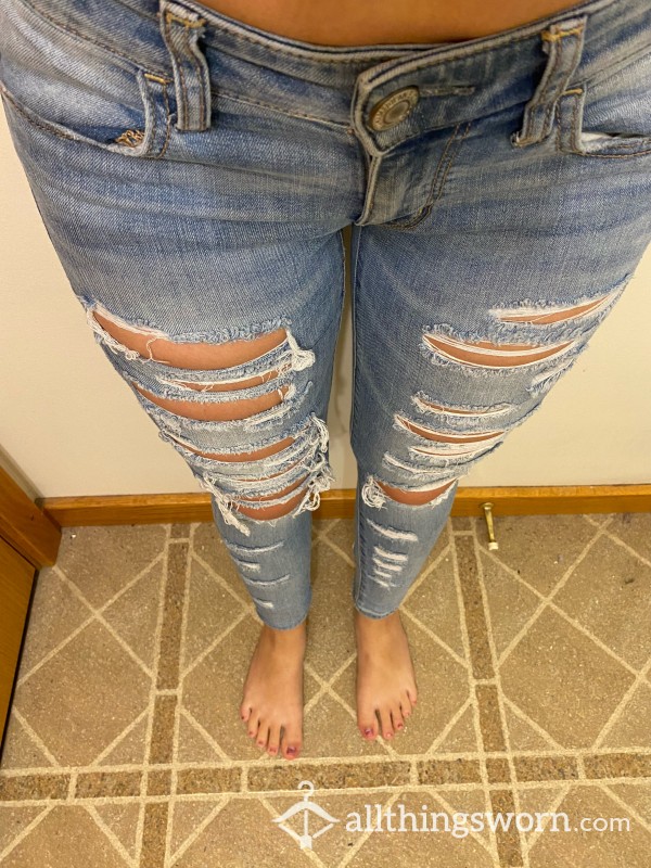 American Eagle Rip Jeans!