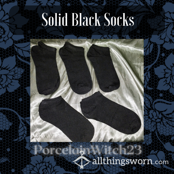 Ankle Socks: Solid Black