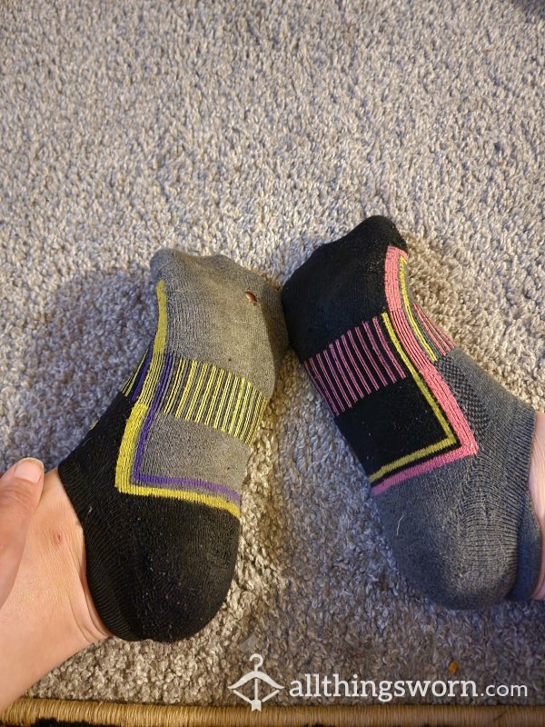 Ankle Socks With Foot Grip