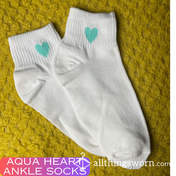 Aqua Heart White Ankle Socks 🩵 2 Day Wear And 1 Workout Included As Standard 💦