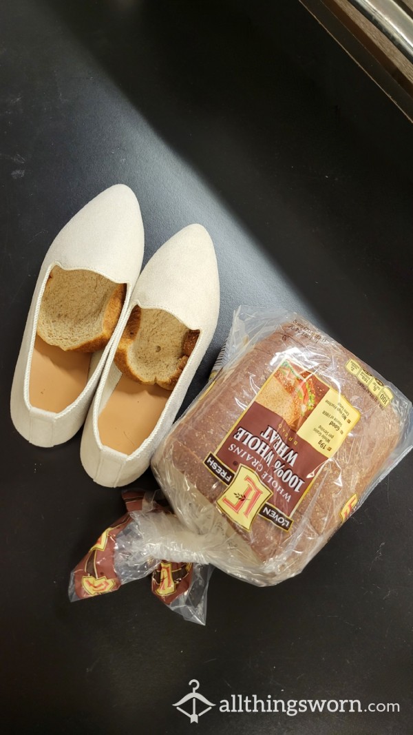 Asian Flavored Foot Bread 👣🍞 photo