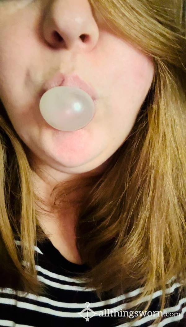 ASMR: Chewing And Popping Gum
