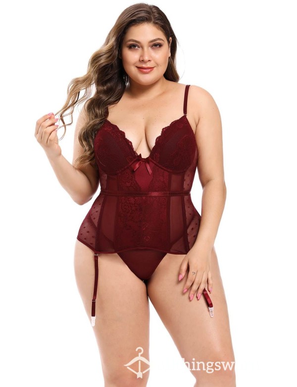 🦃Available For Sellers & Buyers 🦃Wine Red XL (Size 16) Corset🦃I Own A Linger Store & This Corset Was Returned & I Cant Resell It To Customers Since Its Been Worn So I'm Selling It On Here🦃