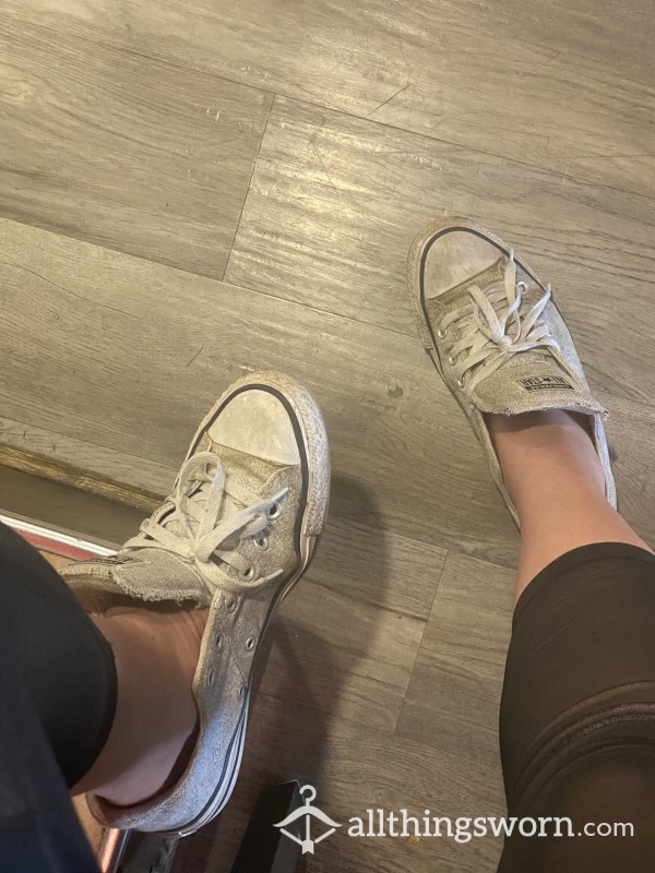 Barefoot Converse