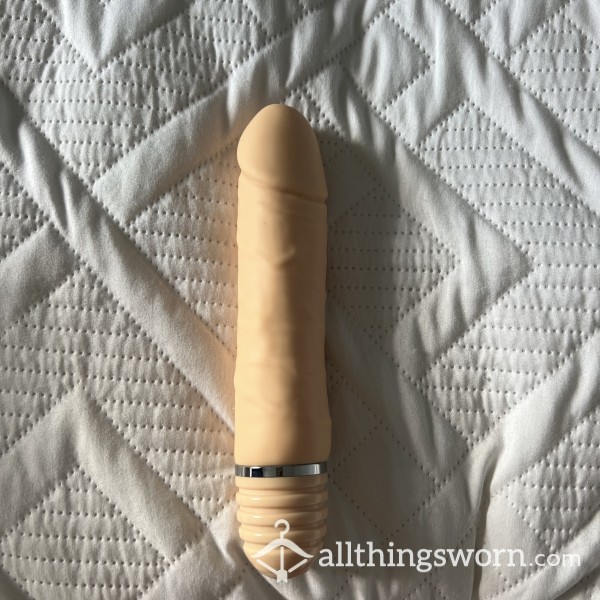 Battered And Bruised Dildo