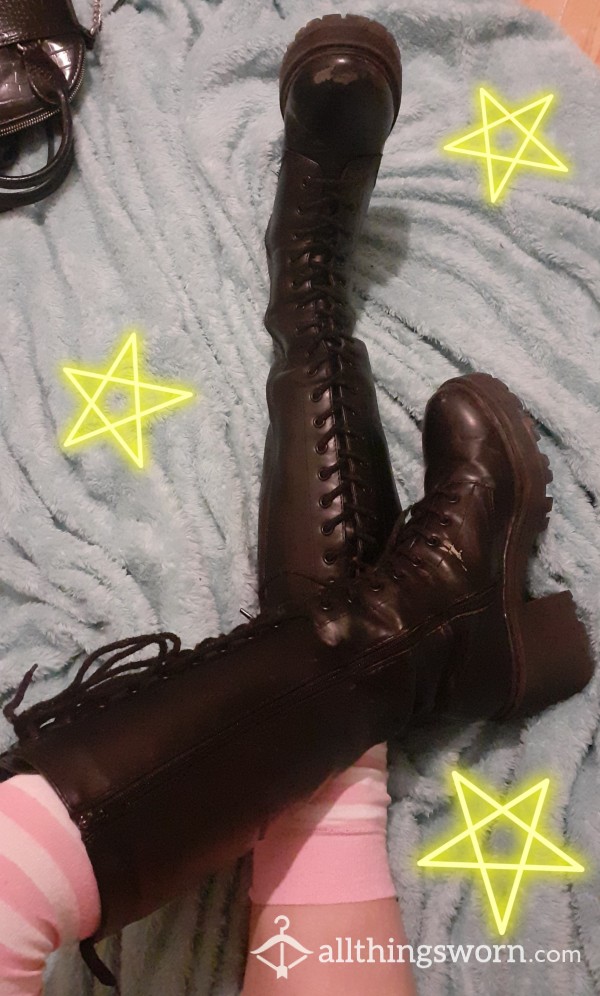 🦇 Battered Faux Leather Knee-high Goth GF Boots 🦇