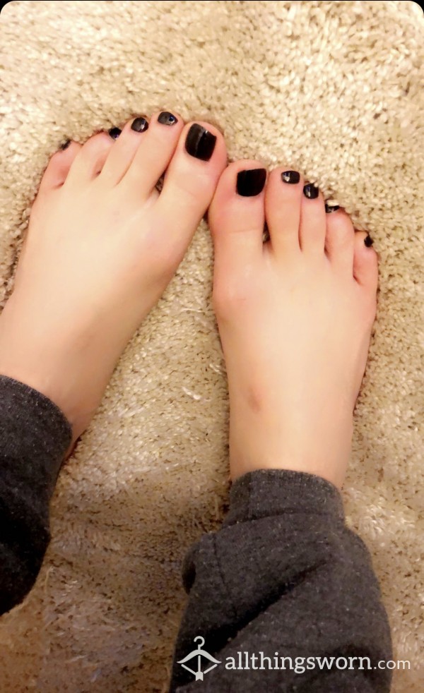 💕  Beautiful Feet Pics