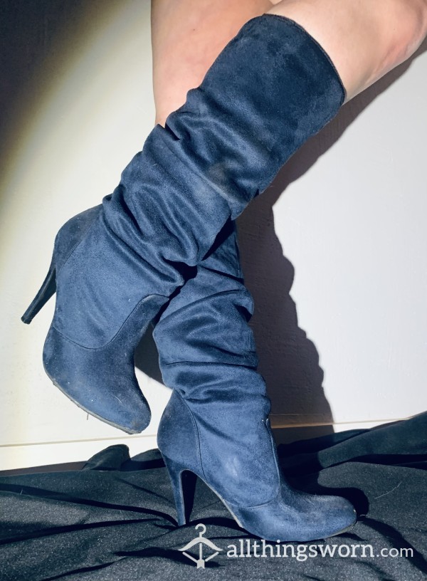 SALE Beautiful Navy Suede Stilletto Boots!!
