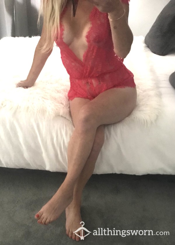 Beauty Red Lace Teddy