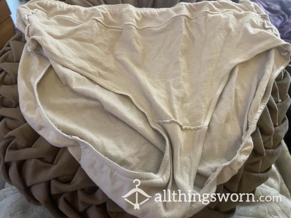 Beige *Ancient* 15+ Years Granny Pannies!  Size 7, Soft Seams, Broken In And Worn To Hell!