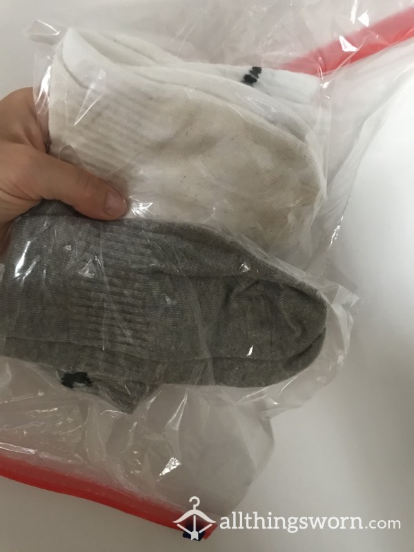 BEST SELLER! Seriously Sweaty THICK Workout Gym Socks