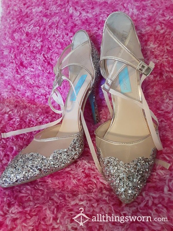 Betsy Johnson CINDERELLA Gown Glam Jeweled Crystal High Heels Pointed Toe